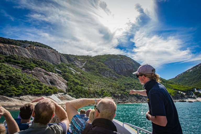 10 Ways to Get More Tour Reservations & Earn New Customers